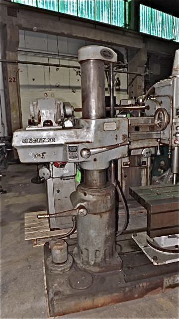 7-1/2" x 36" CINCINNATI ... RADIAL DRILL